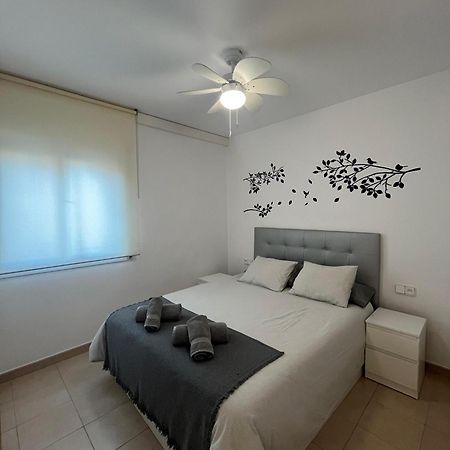 Apartamentos Ct Salou Kültér fotó