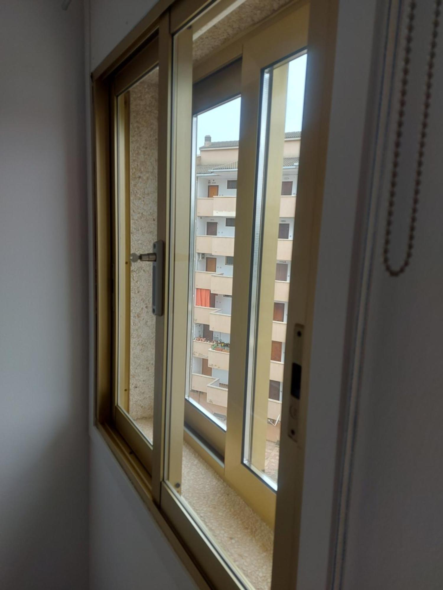 Apartamentos Ct Salou Kültér fotó