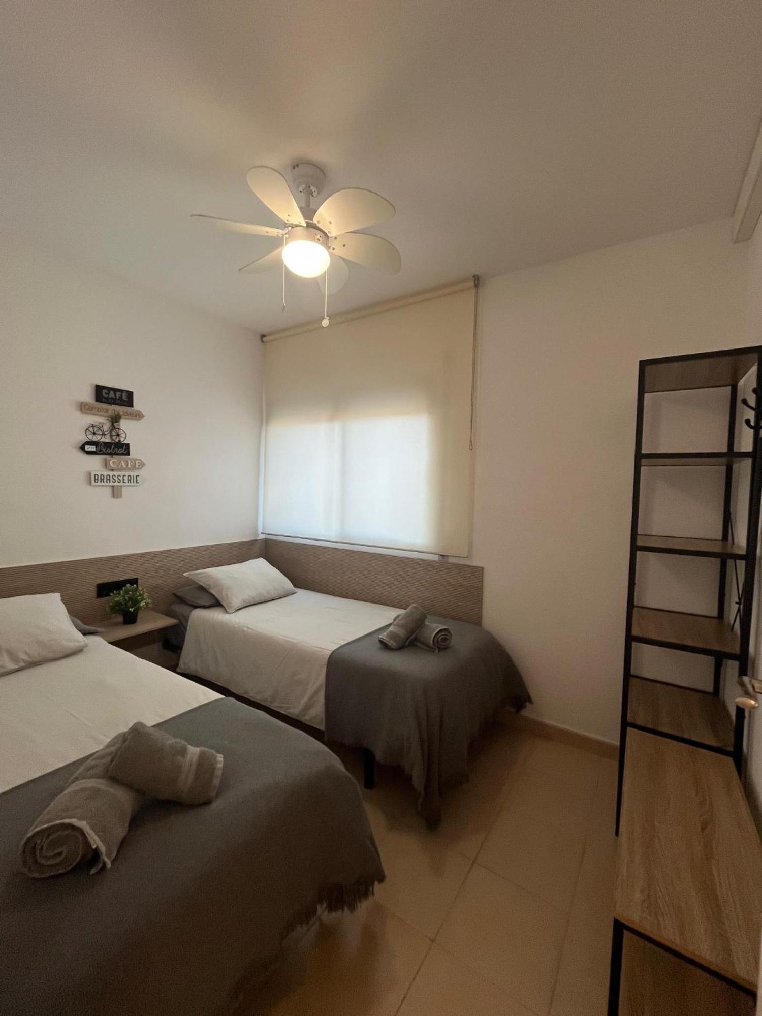 Apartamentos Ct Salou Kültér fotó